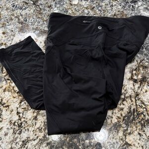 lululemon - Black Leggings - sz Unknown - Measurements in pix